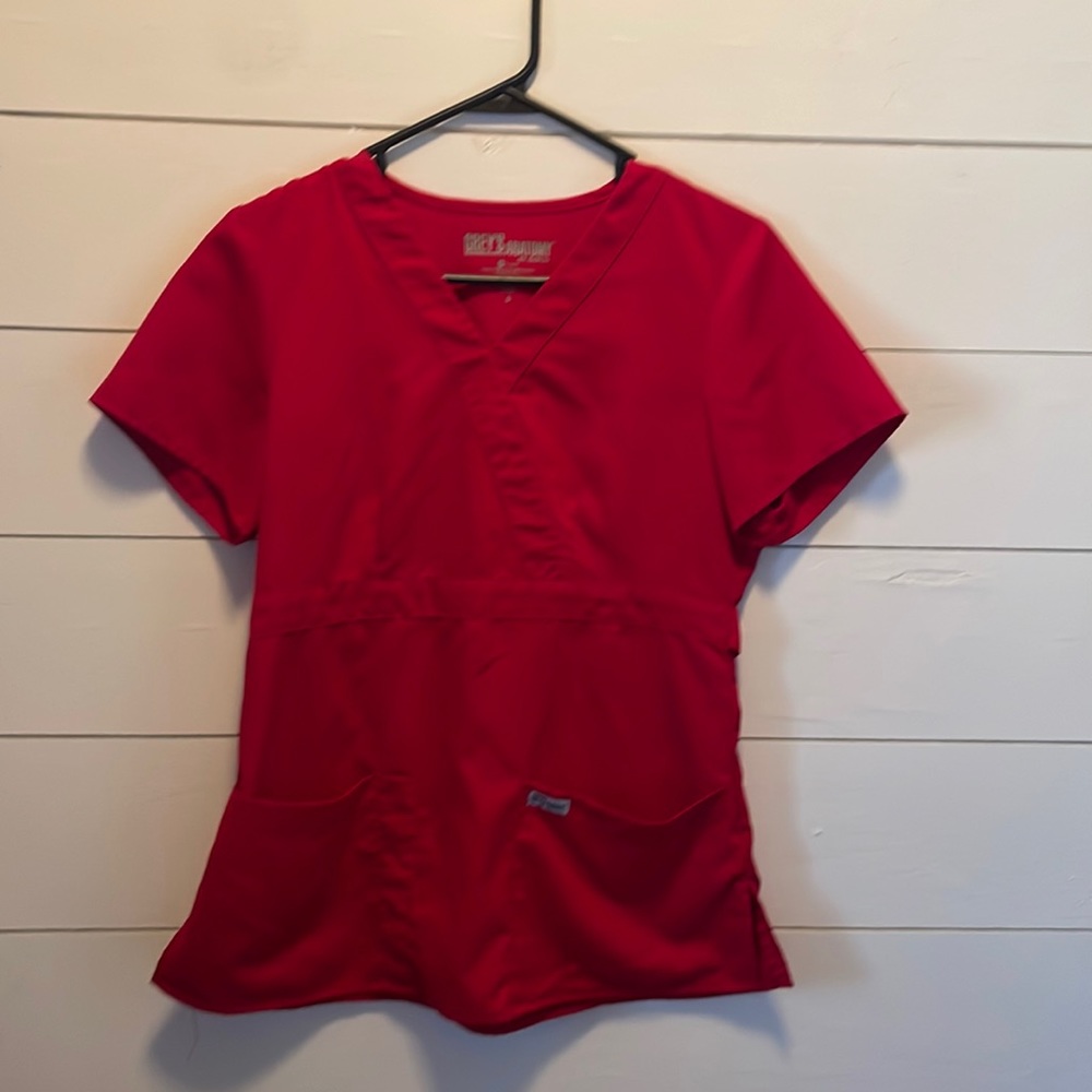Scrub top